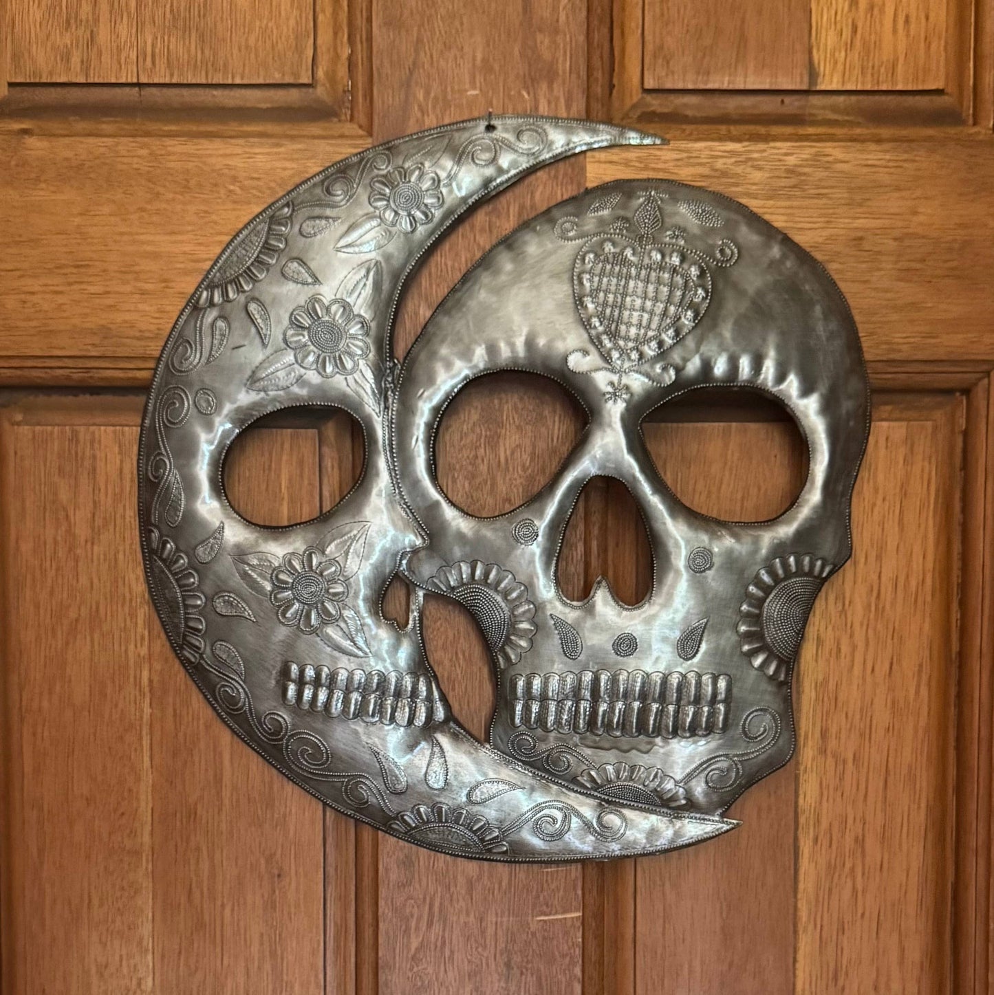 Haitian Metal Skull Wall Art w/ Petals – Recycled Steel 14"