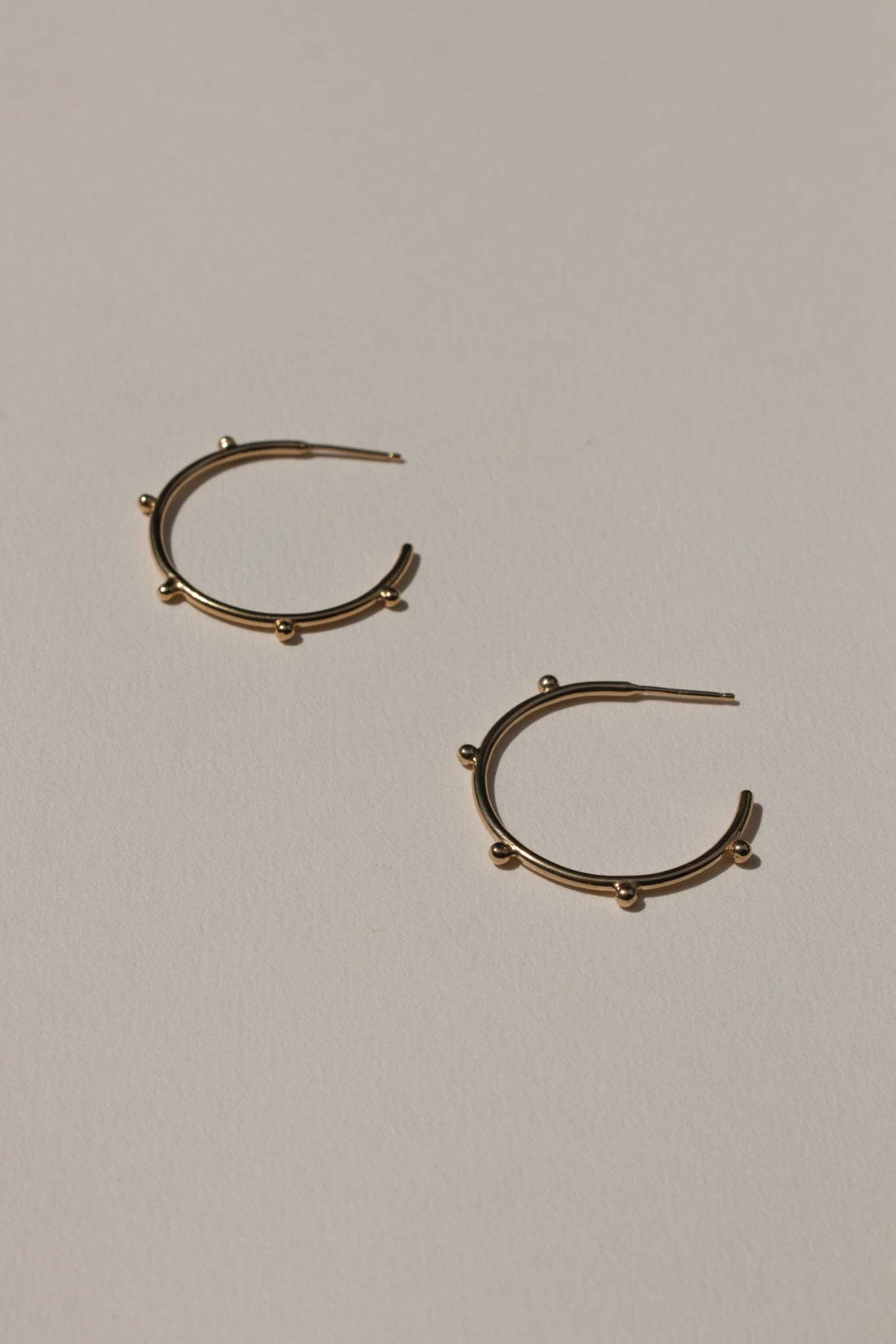 Bentu Hoops: Small Hoop