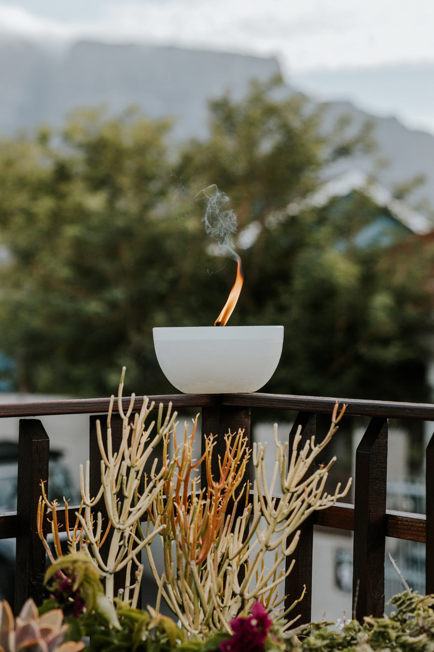 Luma Afrika Outdoor Candle Bowl & Insect Repelliant - White / Medium
