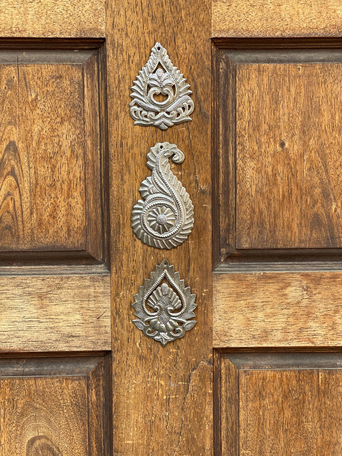 4" x 3" Paisley Accents, Embellishments, $4.00 ea. set/3