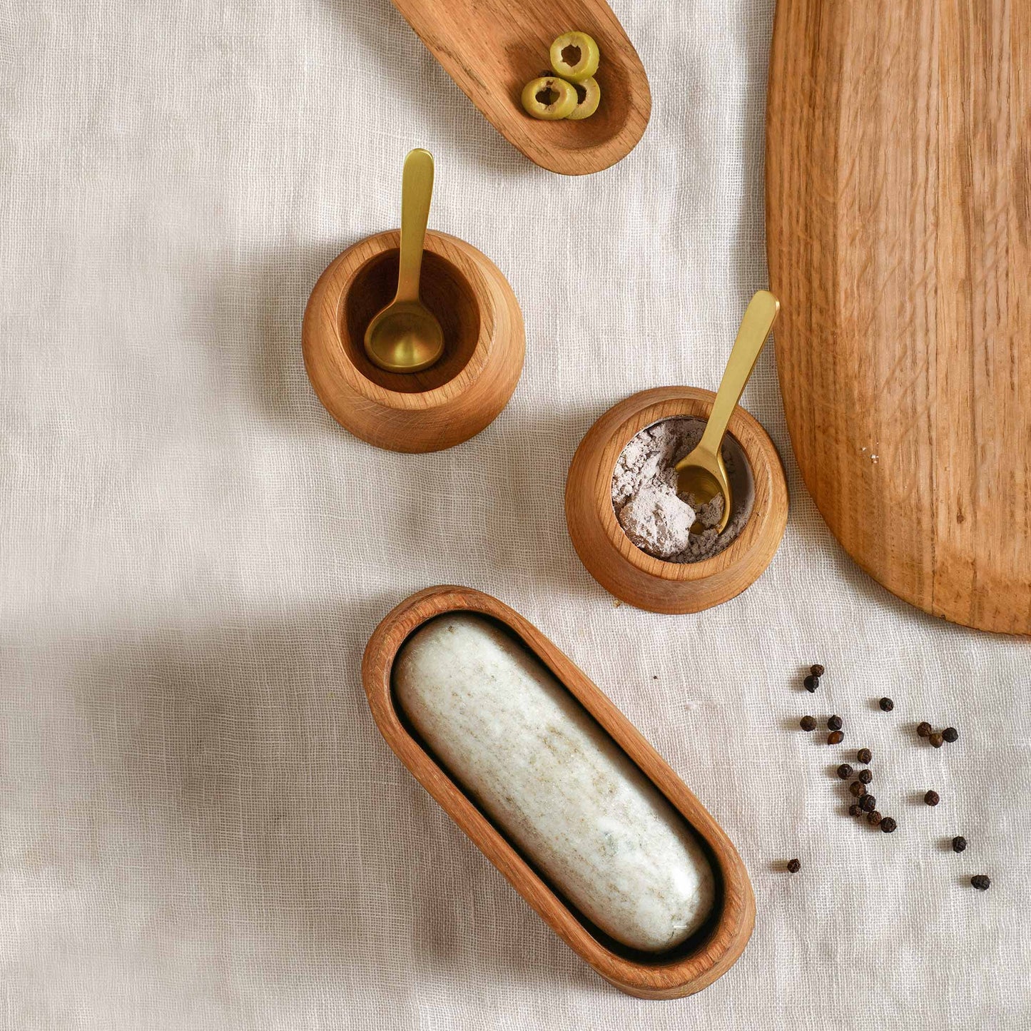 Belfort Oak Mortar and Marble Pestle