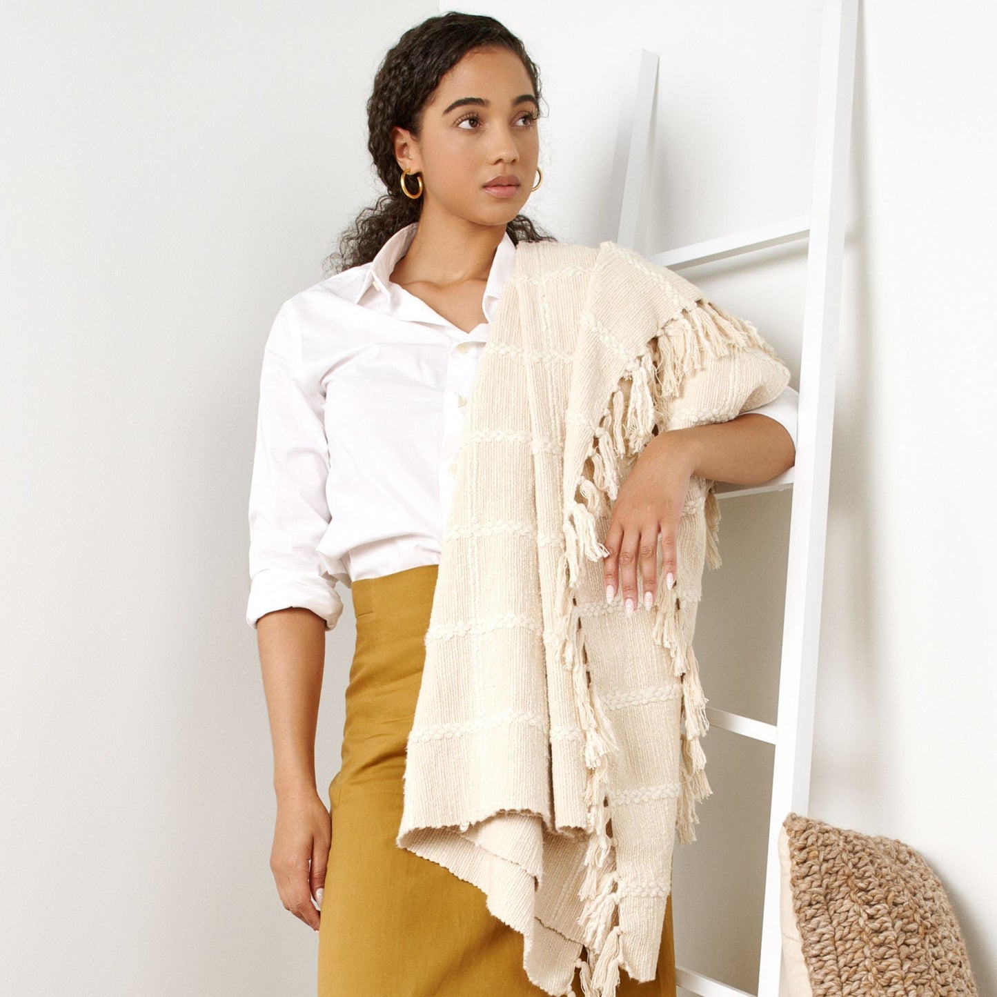 Sea Shell White Textured Checks Handloom Throw