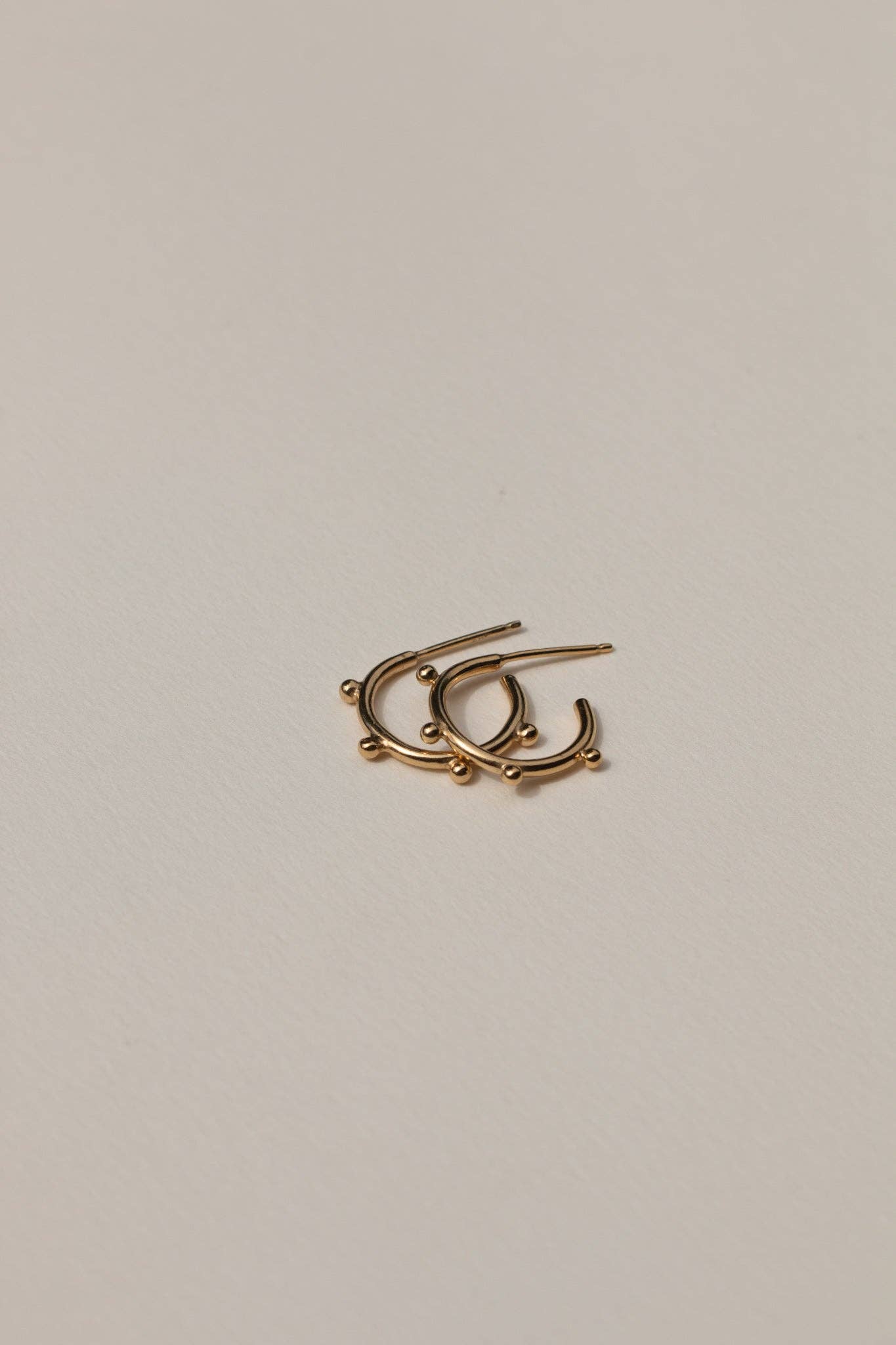 Bentu Hoops: Small Hoop