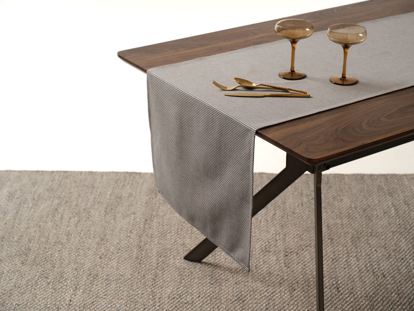 Cloth Table Runner