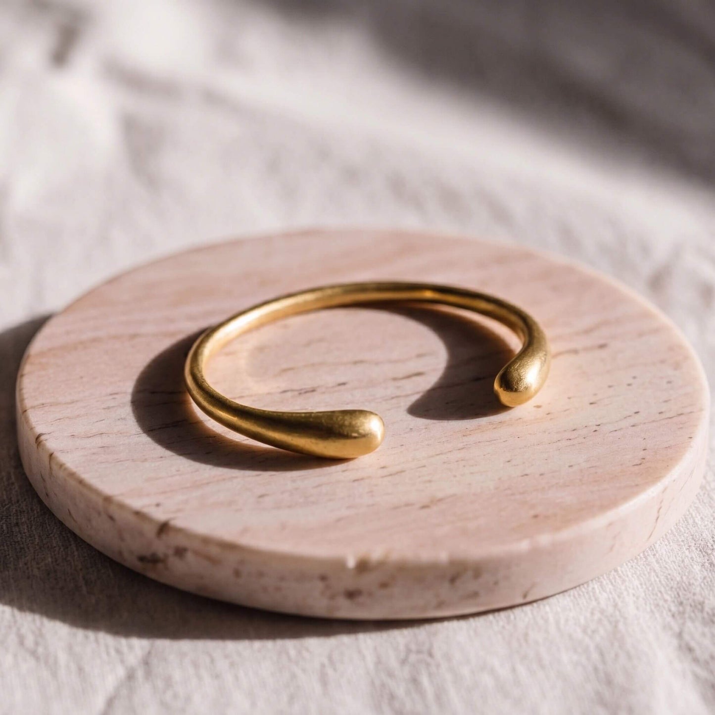 Teardrop Brass Cuff Bracelet | Asali Ecodunia