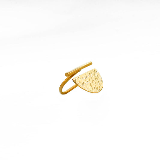 Wanga Hammered Statement Ring for Men and Women