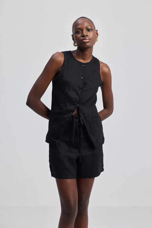 Hemp Shorts in Black Front