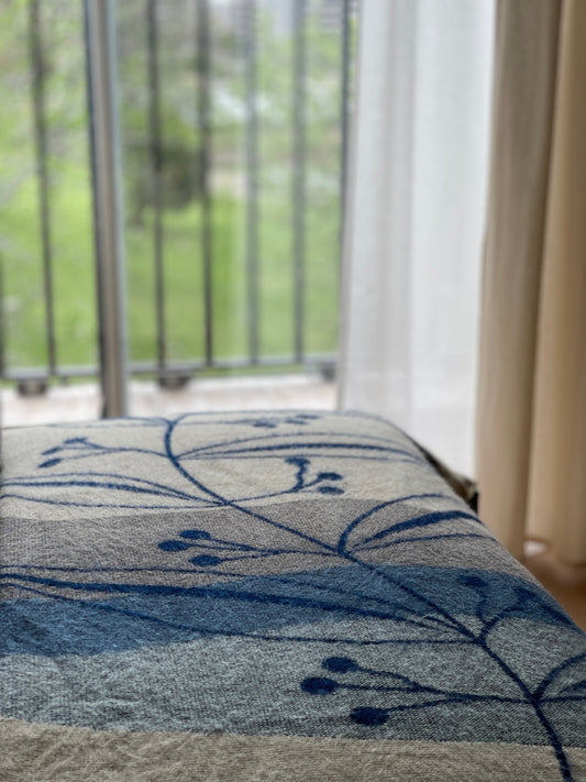 Sofia Throw Blanket - Breeze