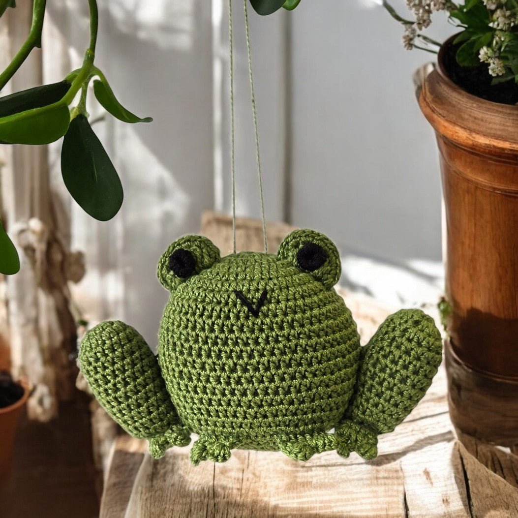 Crochet Frog Ornament