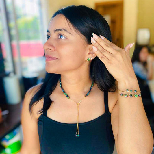 Laurel necklace