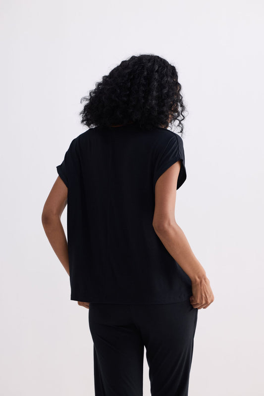 Relaxed Tee in Black Back