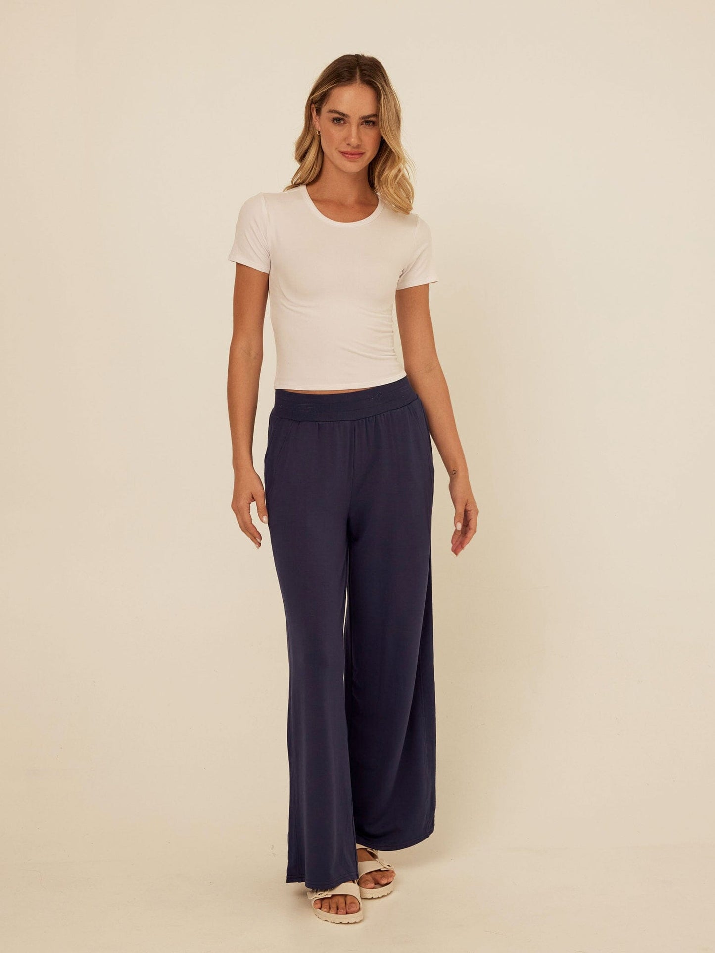 Core Feather Fleece Sweatpant