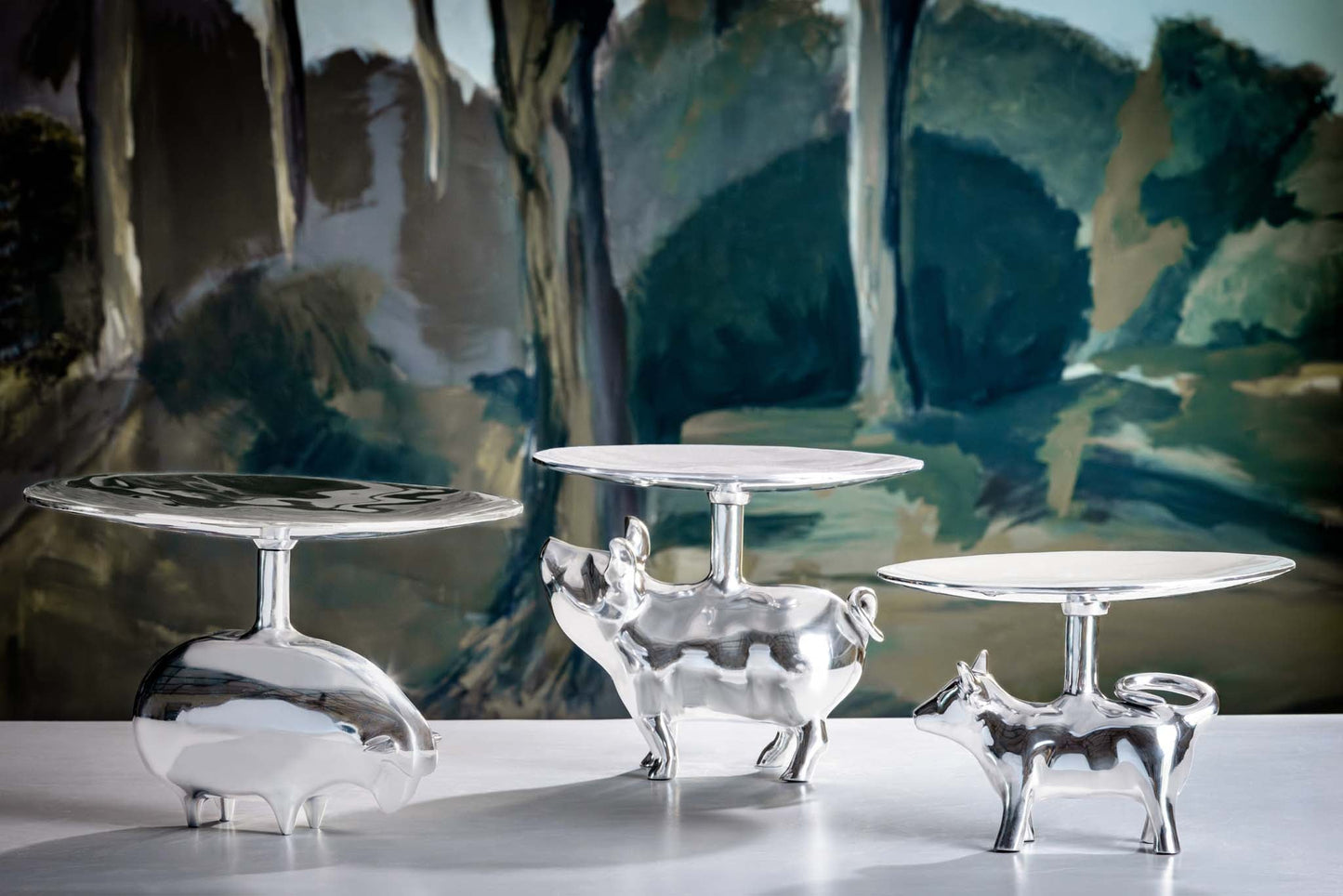 Vacca Pedestal