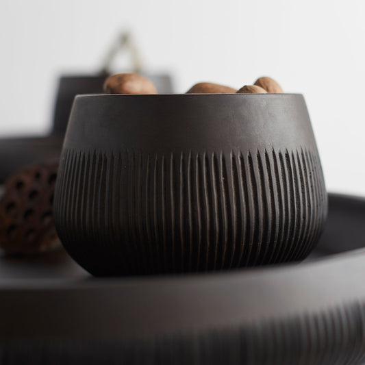 Chiseled Leila Bowl