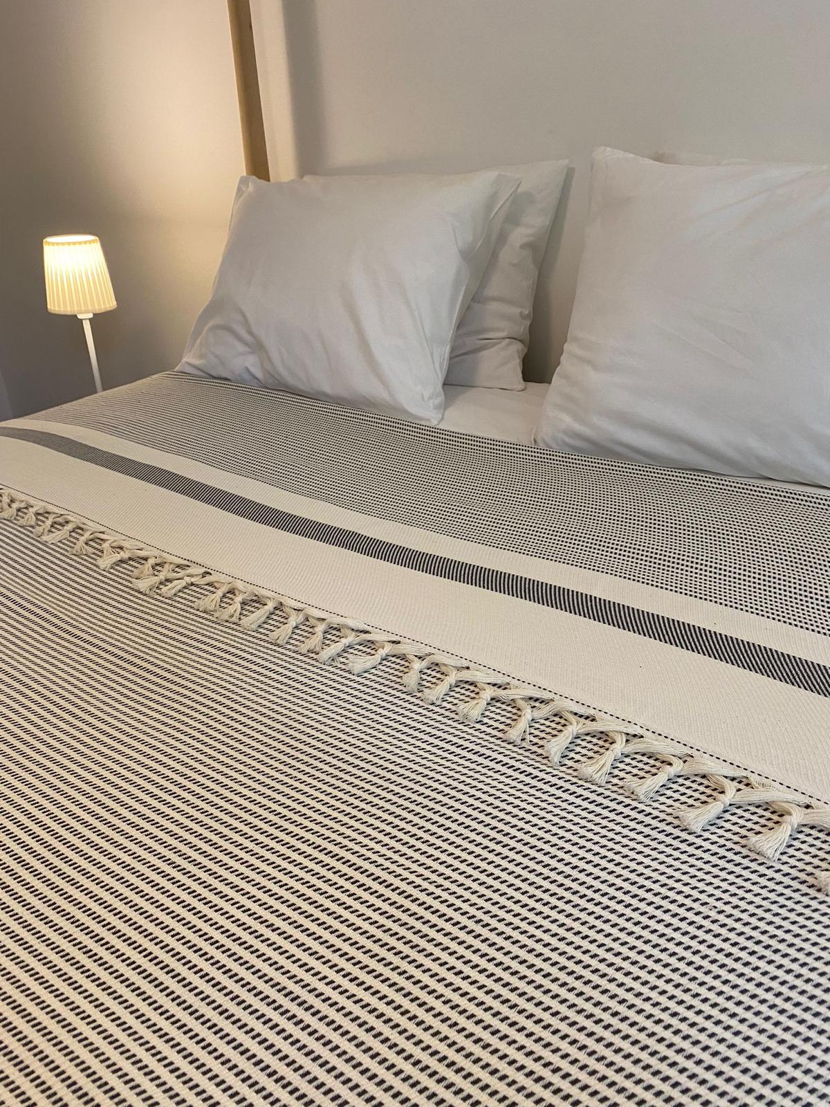 Pixel Blanket