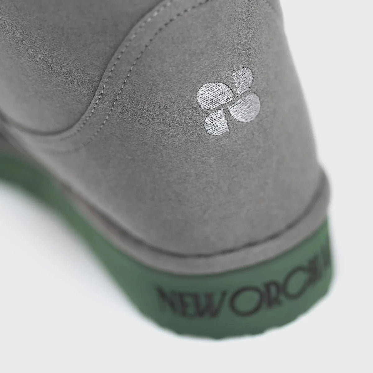 Grey vegan boots with green sole – ethical and warm