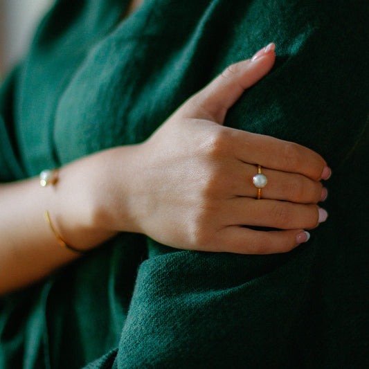 Freahwater Pearl Bombshell Ring