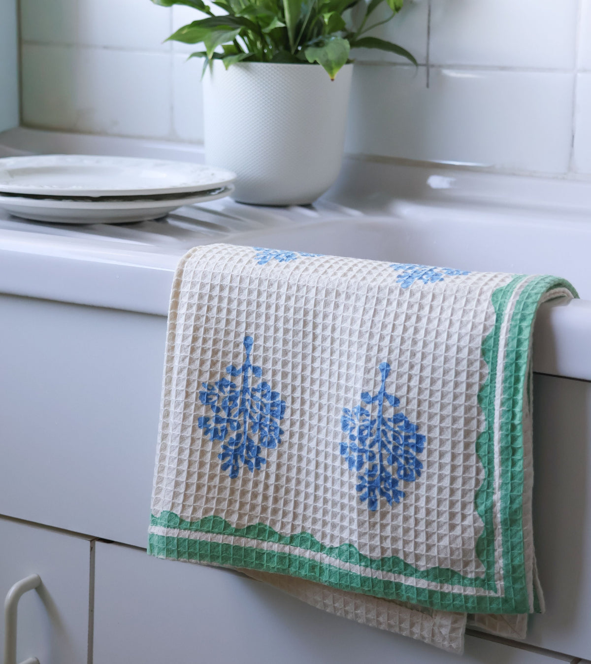 Sara - Cotton Waffle Kitchen Towel - Set of 2 (Multi-color)