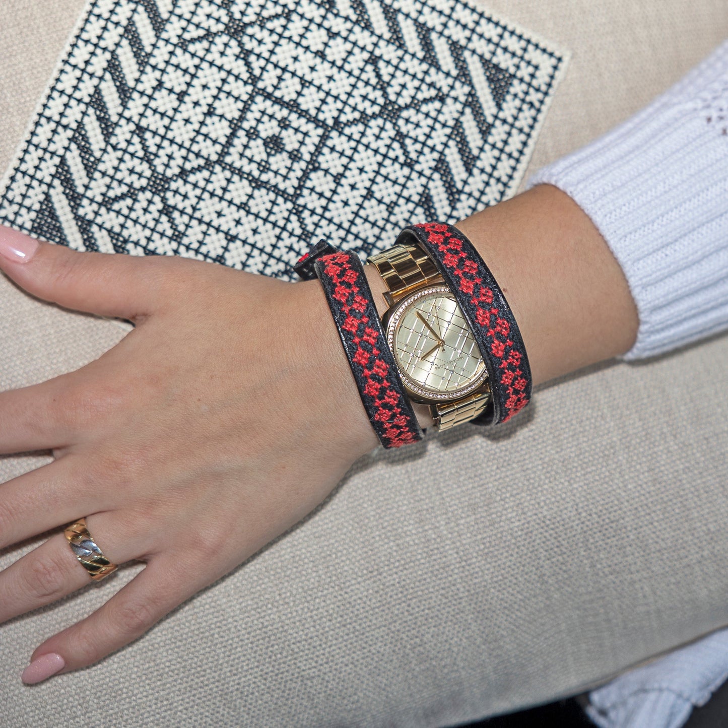 Order Rana Choker / Wrap Bracelet - Red