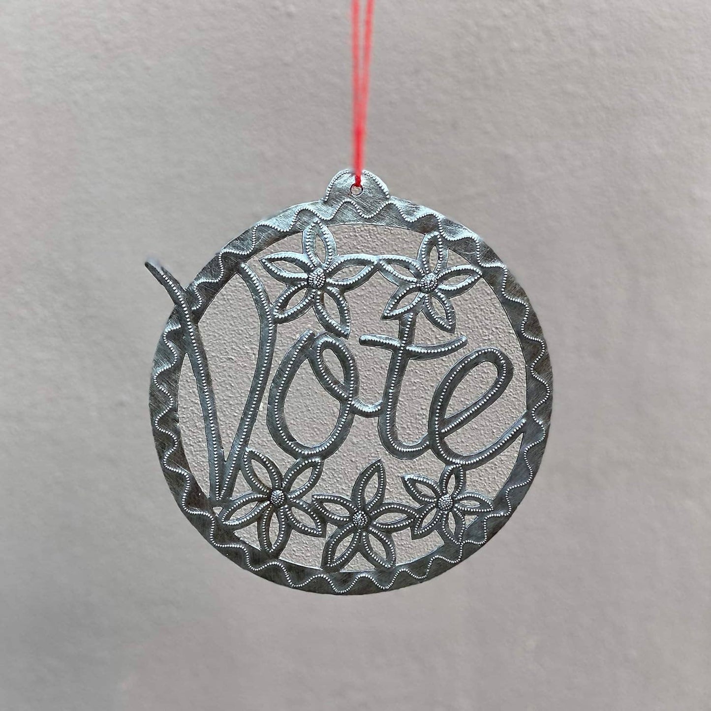 VOTE, Metal Sign, Wall Plaque, Decorative Ornament 7.5"