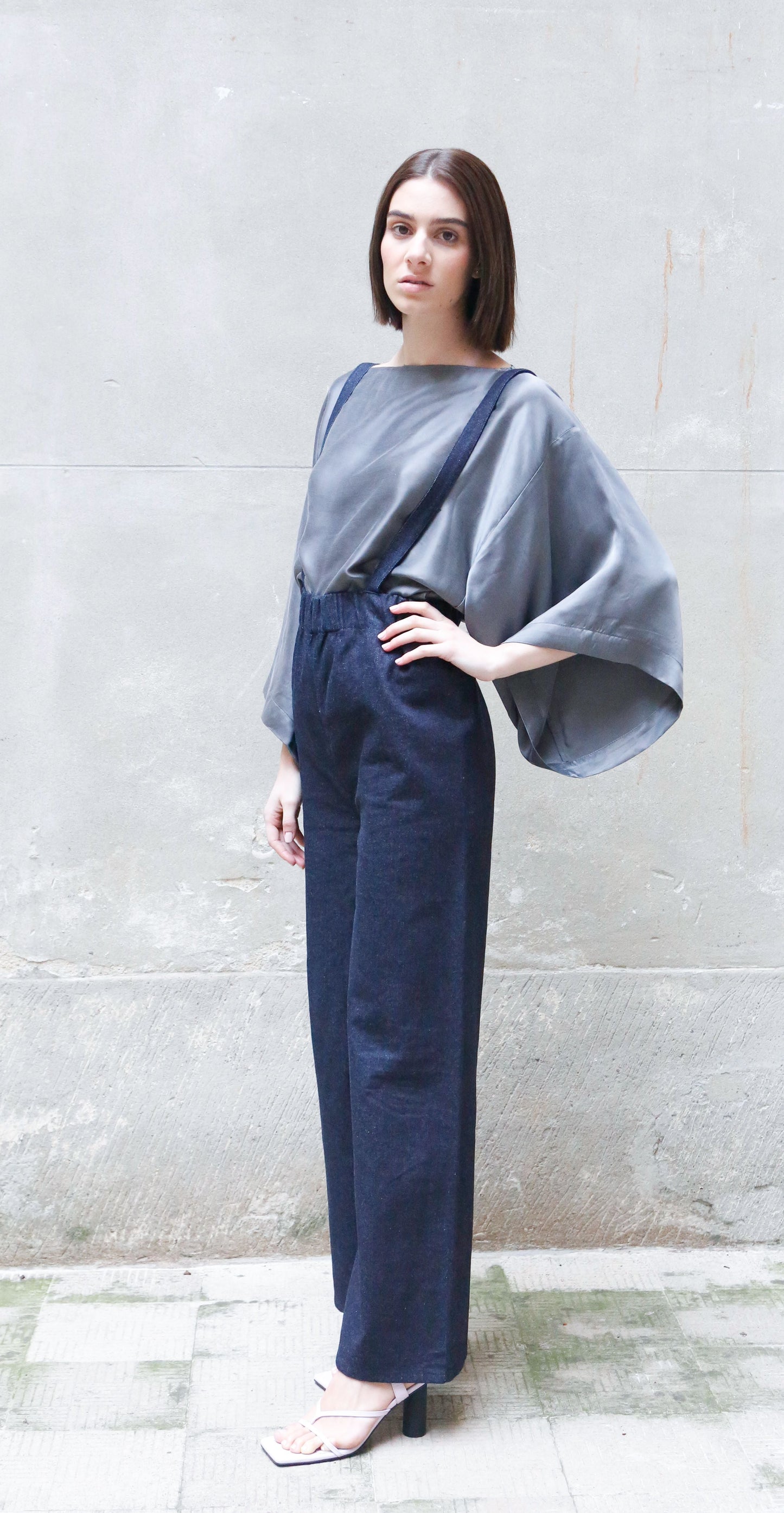 Elasticated waist wide pants with braces