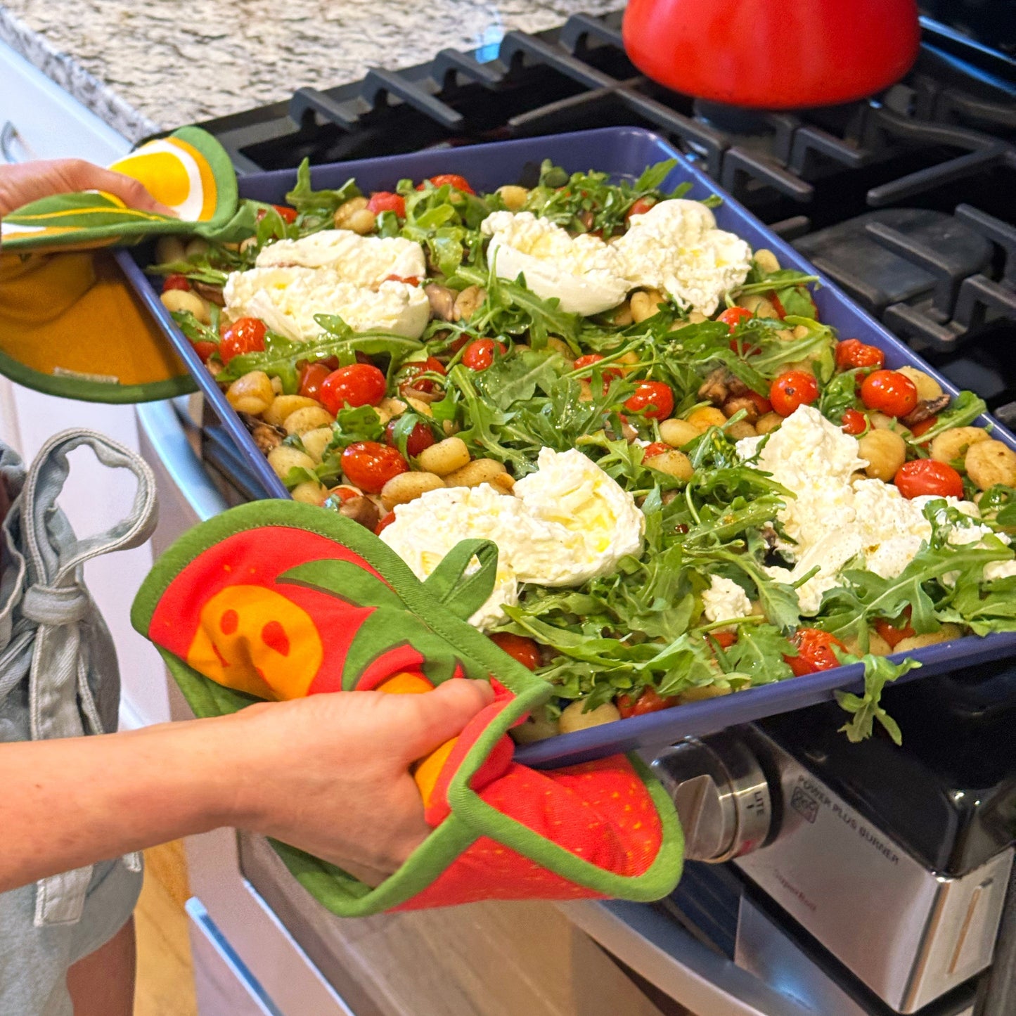 Avocado & Tomato Pot Holders Set of 2
