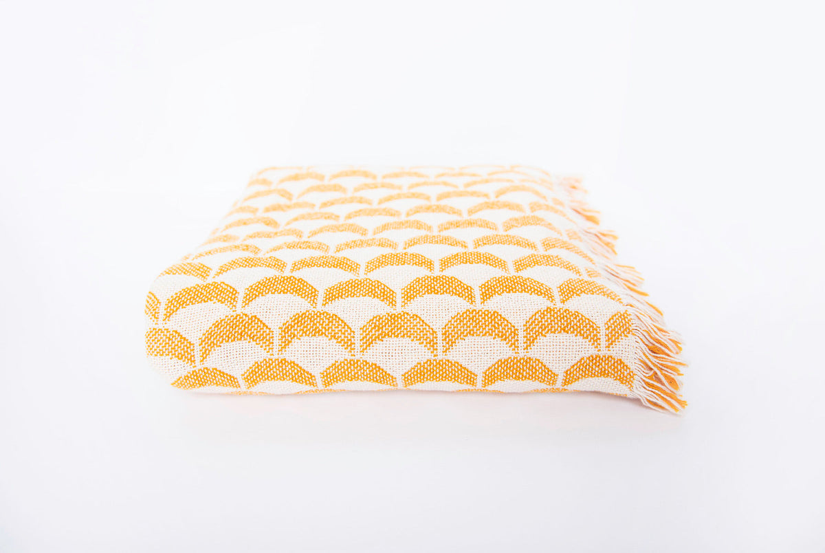 Yellow Scallop Jacquard Woven Throw