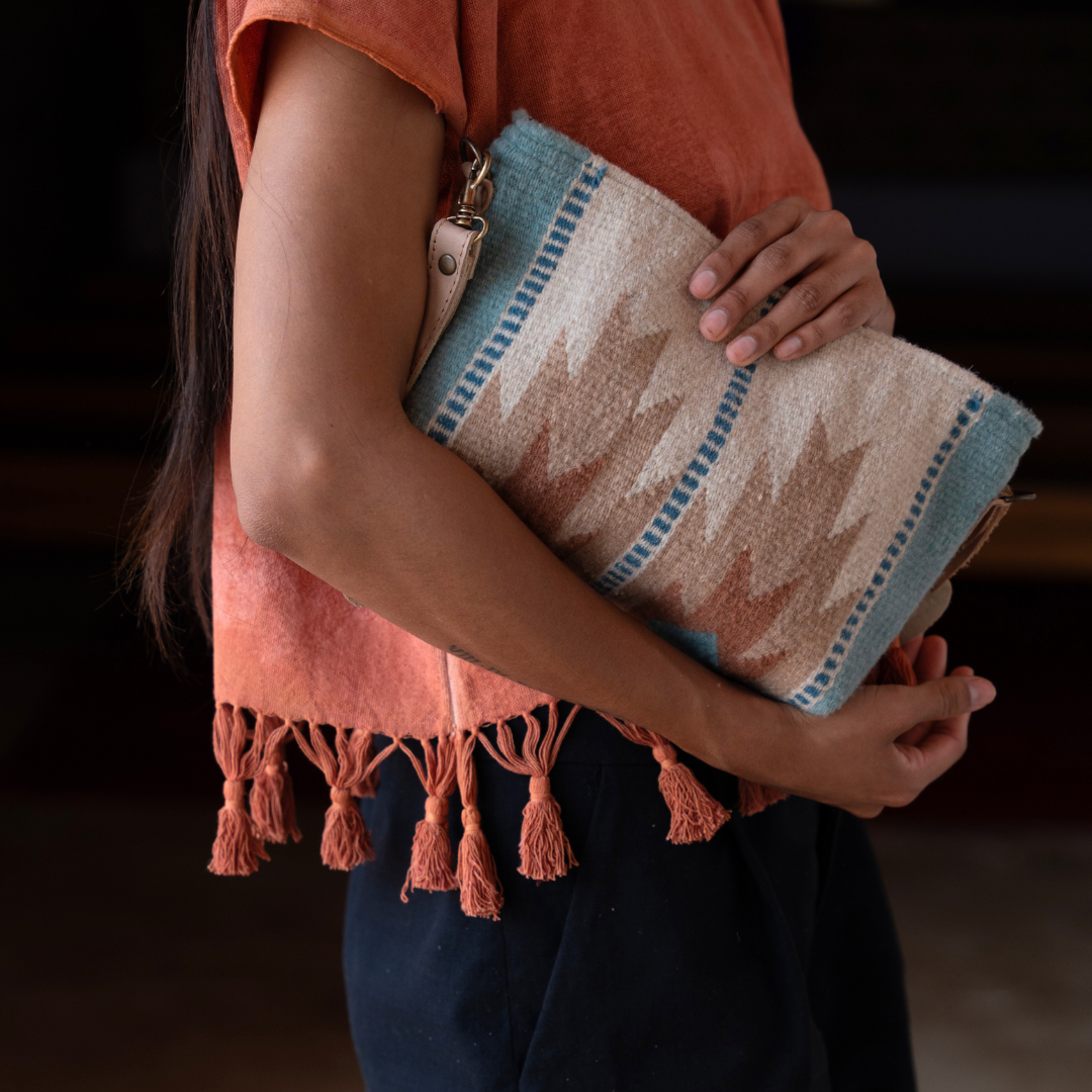 Cielo Rosa Convertible Clutch