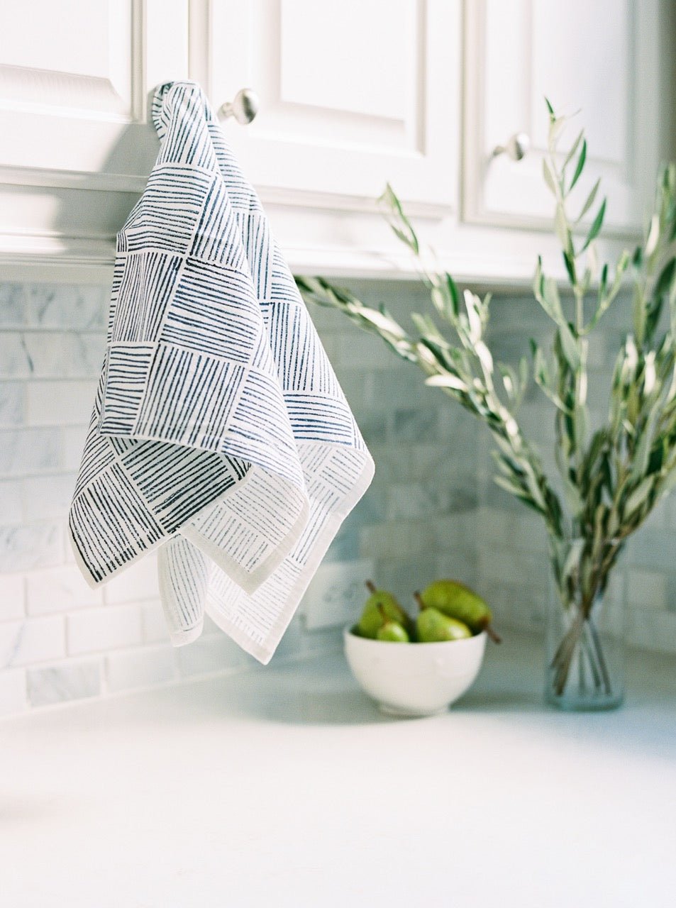 S/2 Tea Towel Set - Lotus & Stripe, Navy