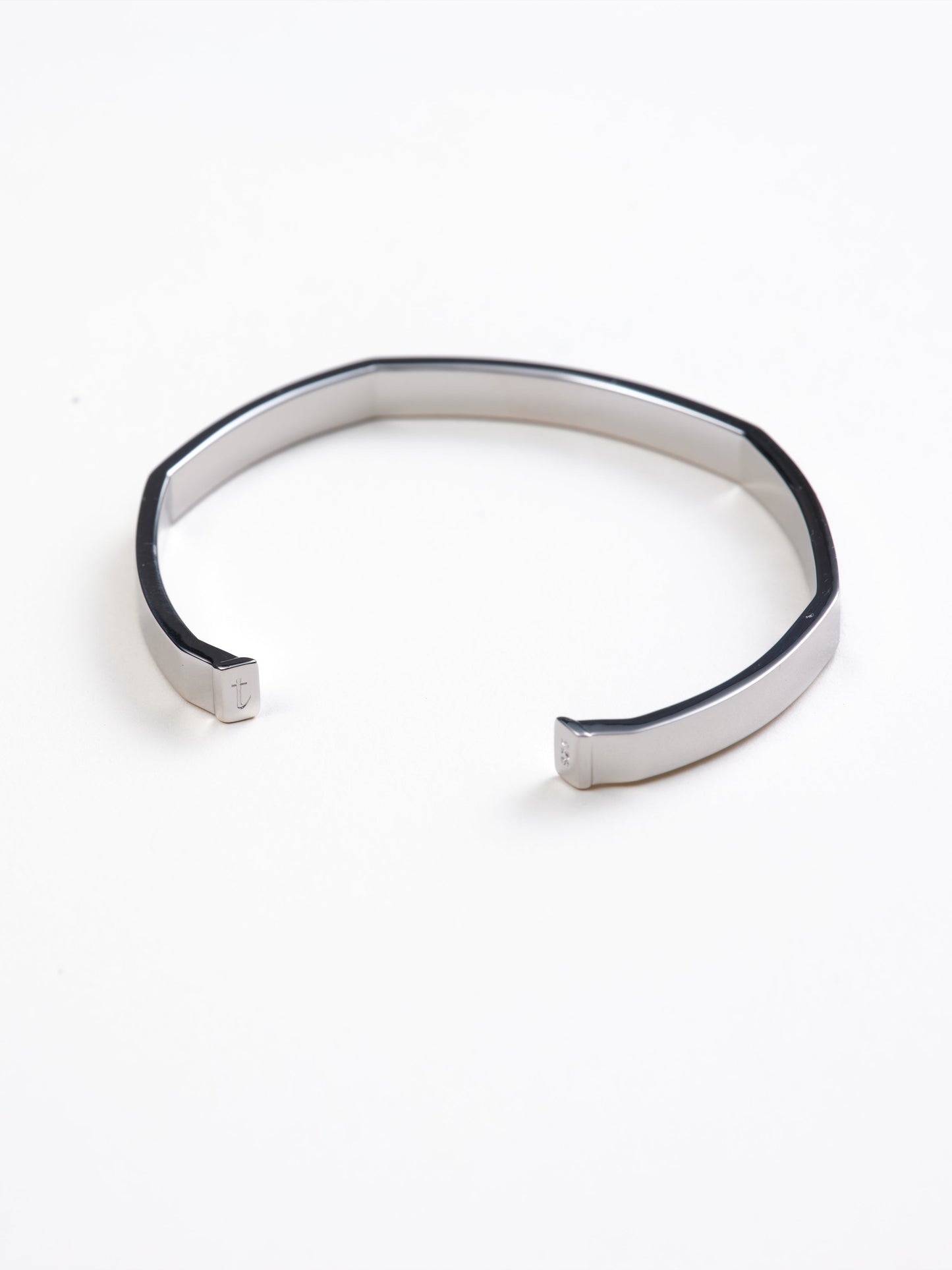 Zion Beveled Cuff