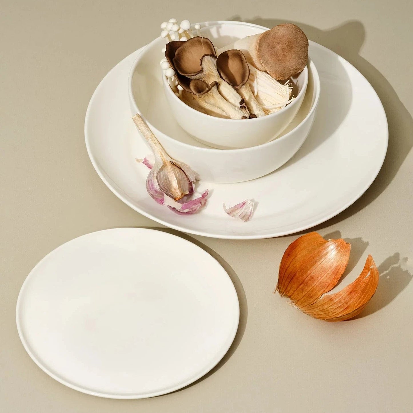 S/4 Wide Rim Dinnerware Set