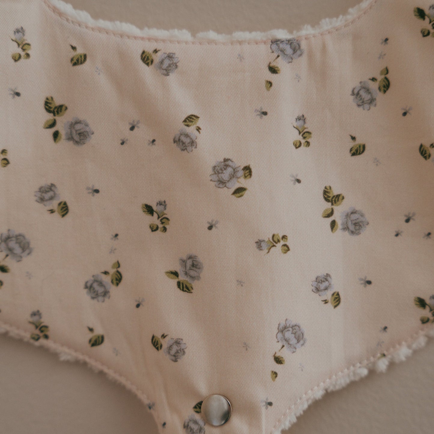 Soothe & Snap Pacifier Bib - Rosemilk Bloom