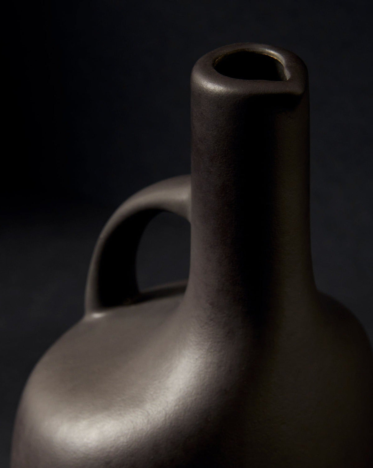 Stoneware Olive Oil Dispenser | Canard 34 oz