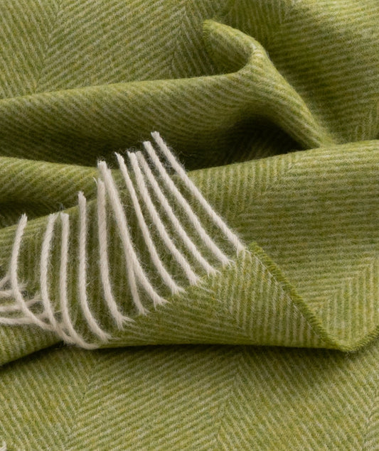 Southampton Home Shetland Lambswool Herringbone Throw – Lime