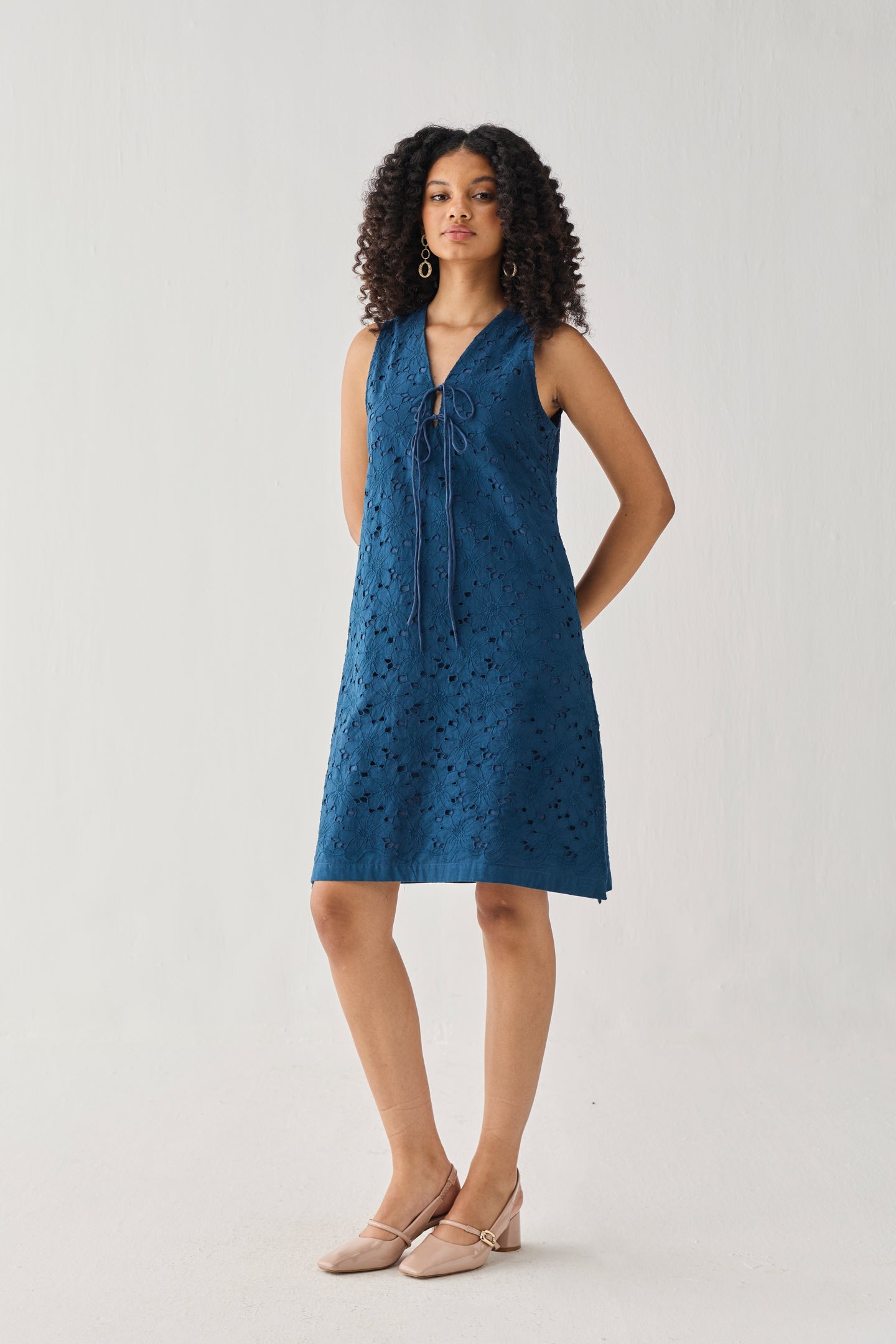 Sleeveless Knee-Length Dress in Blue