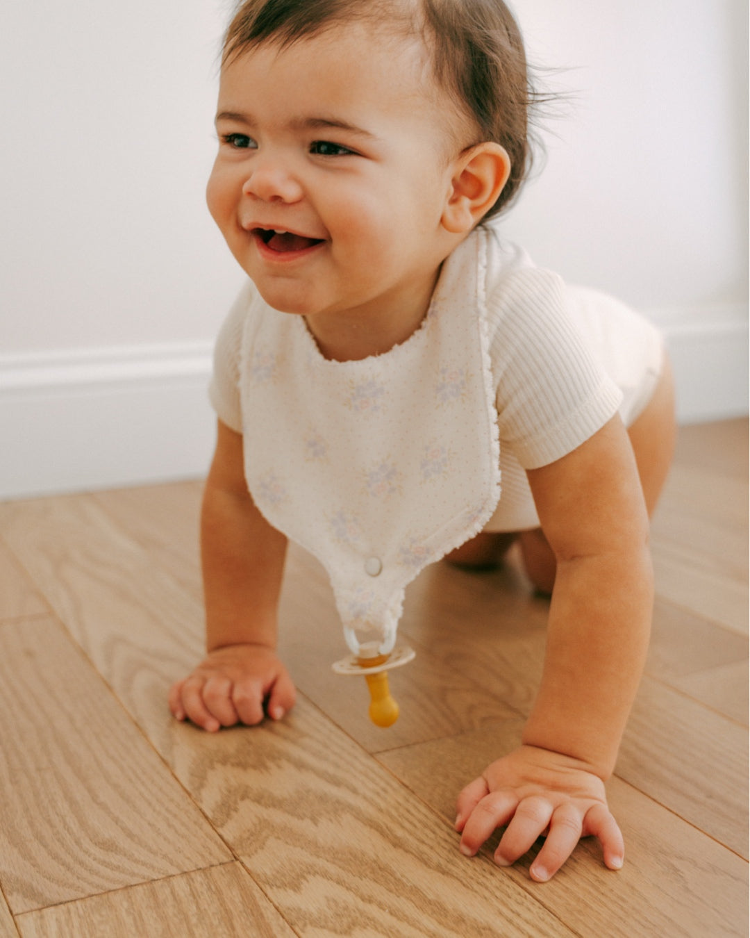 Soothe & Snap Pacifier Bib | Petite Meadow Dots