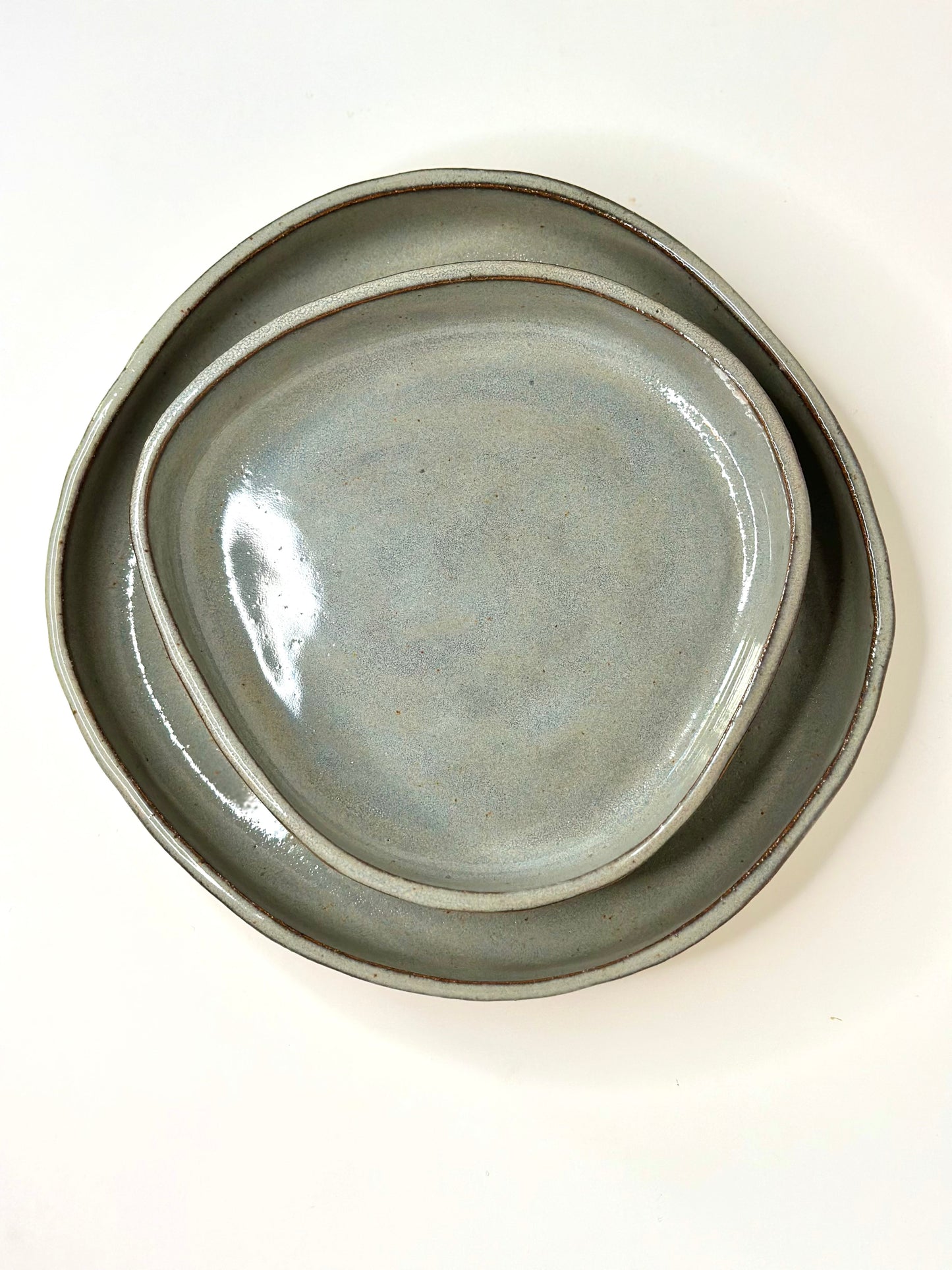 PLATES BUNDLE Mushroom Sizes: 8.5 and 6 inches