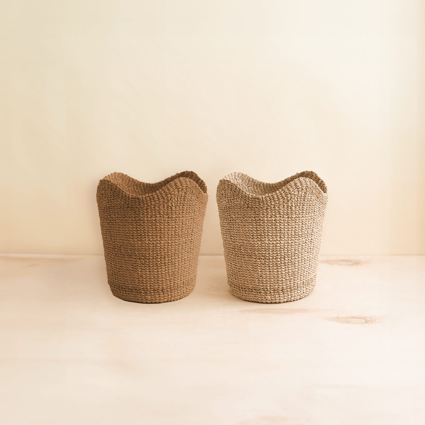 Small Tan Scallop Basket