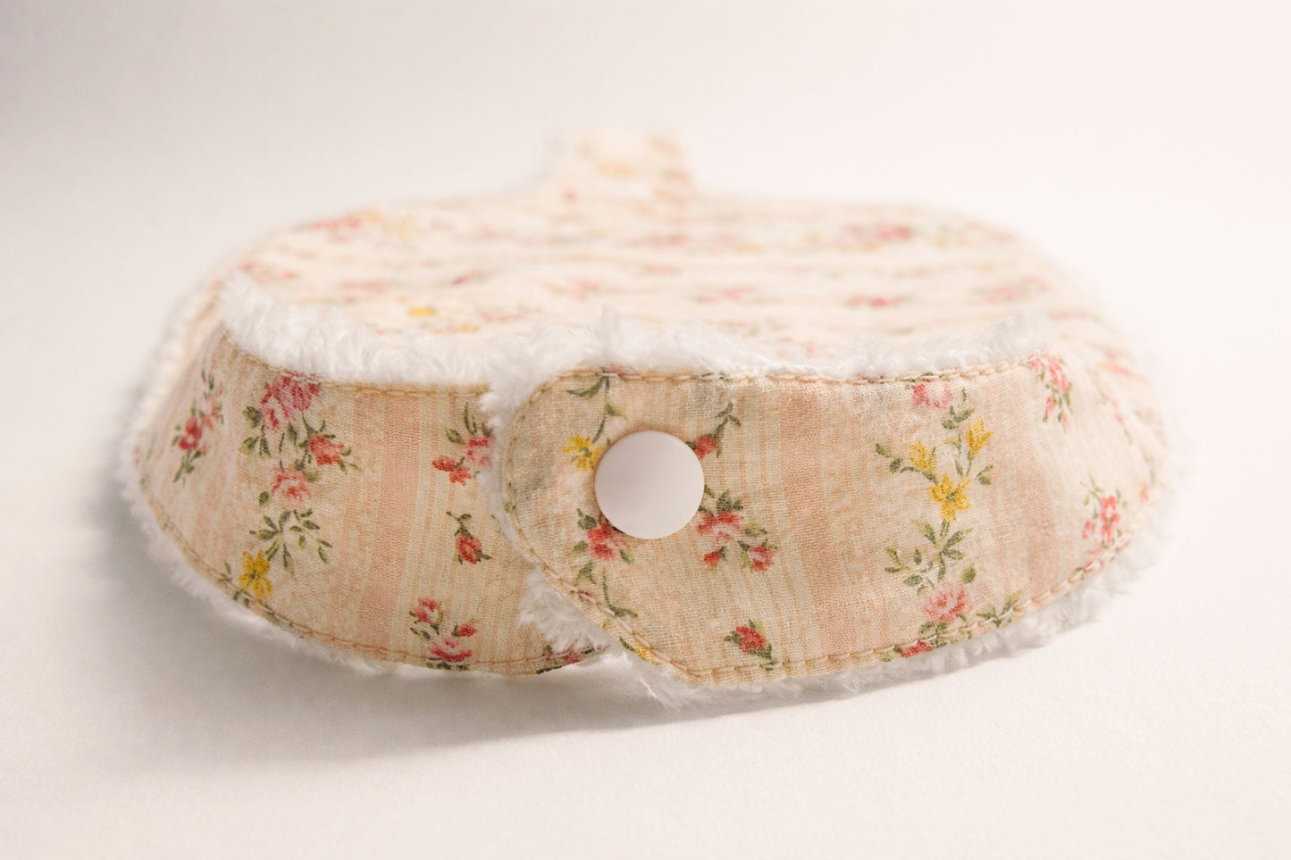 Soothe & Snap Pacifier Bib - Meadowlark Floral