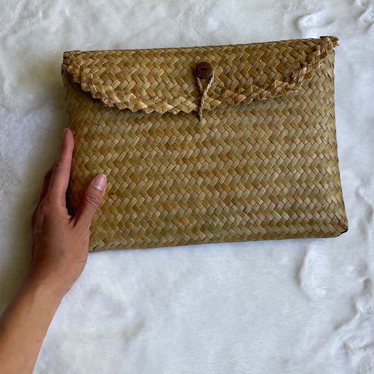 Gift Set of Handwoven Pouch and Canting Wax and Dye Tool, Handwoven Natural Bag, Gift for Her