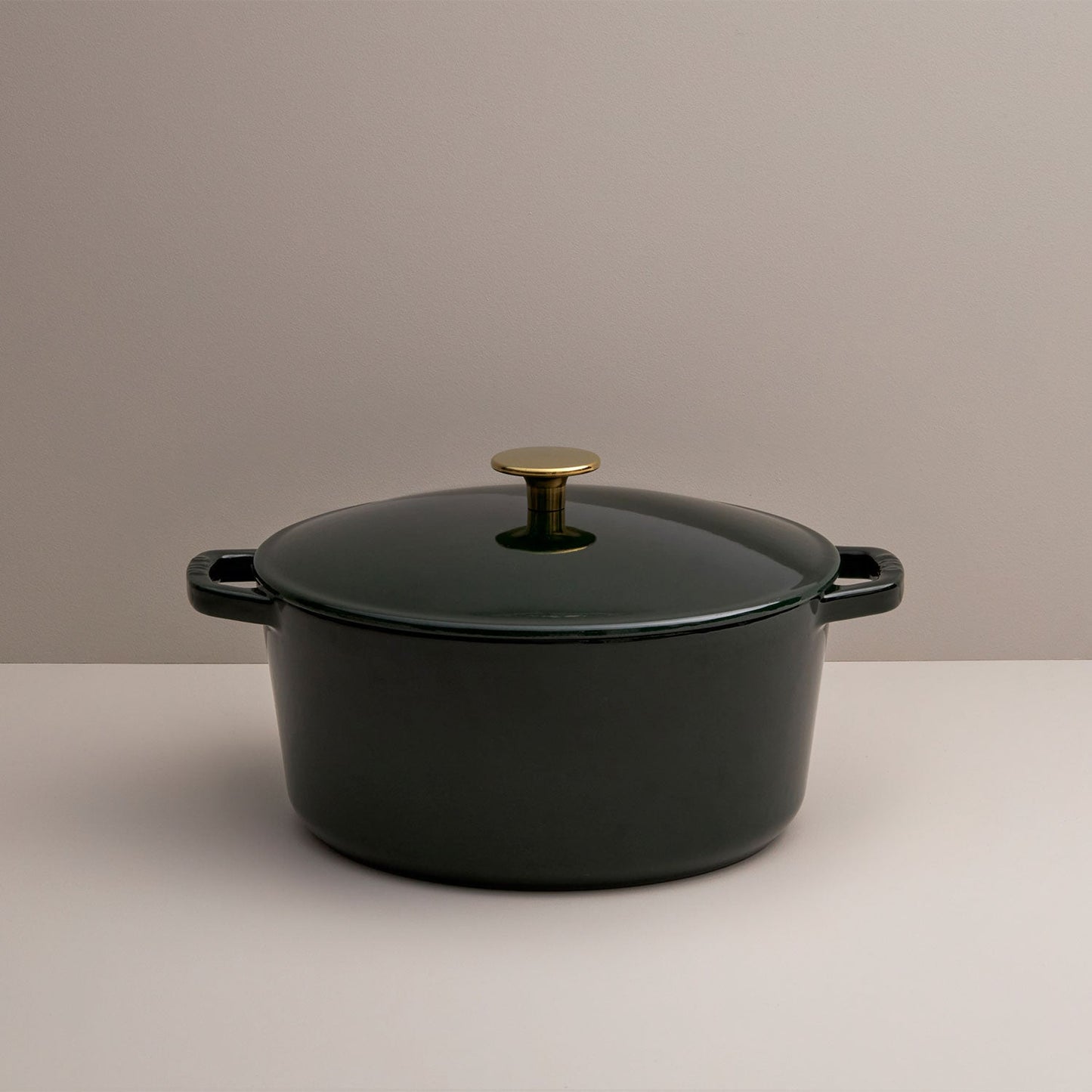 5.5 Quart Classic Dutch Oven