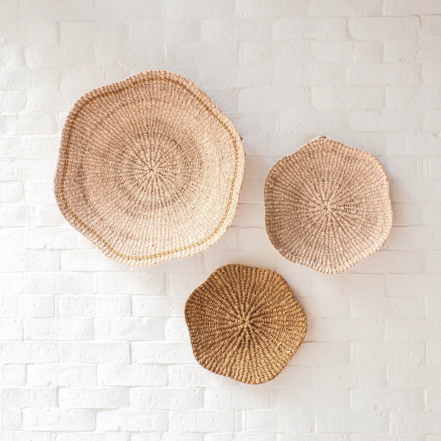 Scallop Wall Baskets, Medium