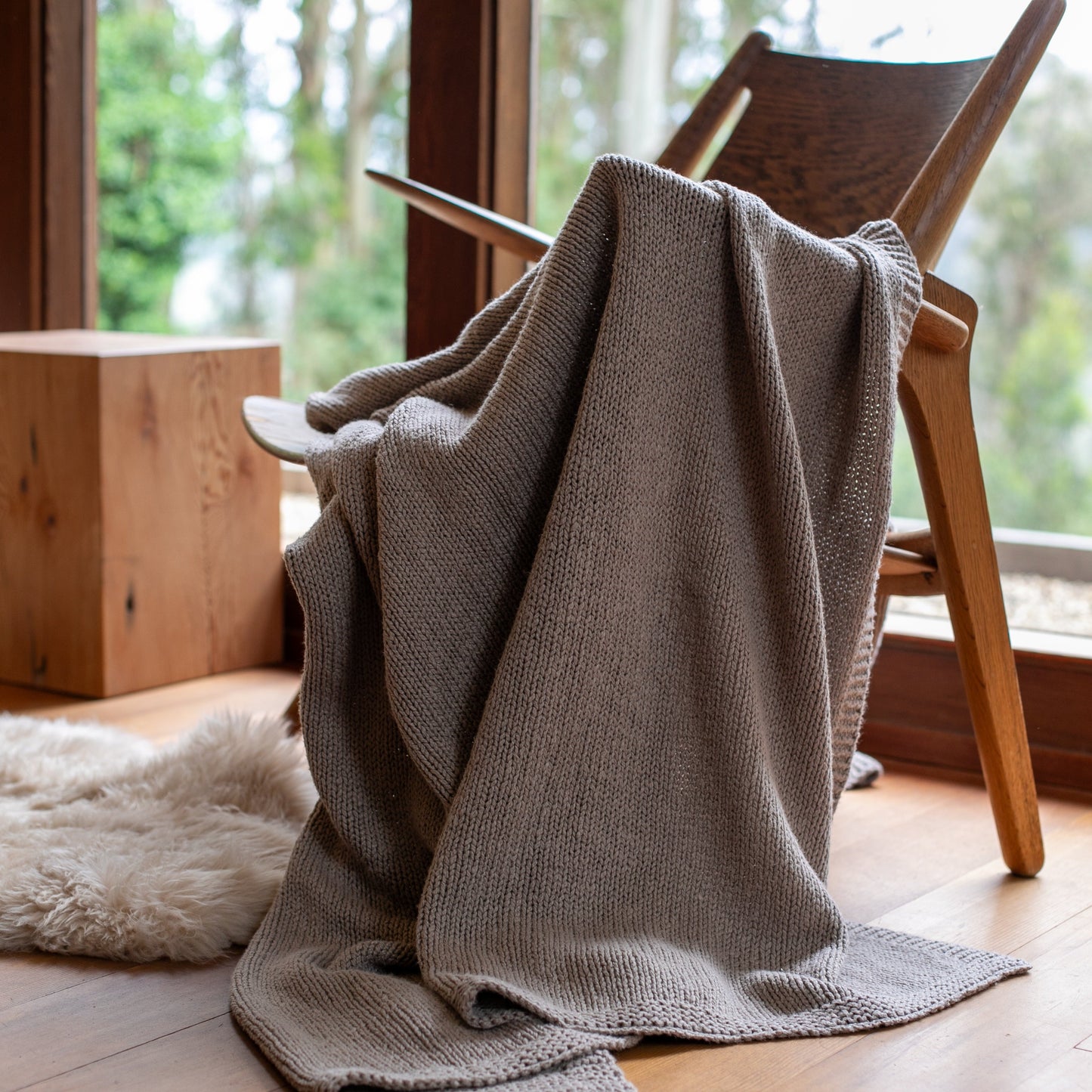 Zrestha Organic Cotton Knit Throw Blanket