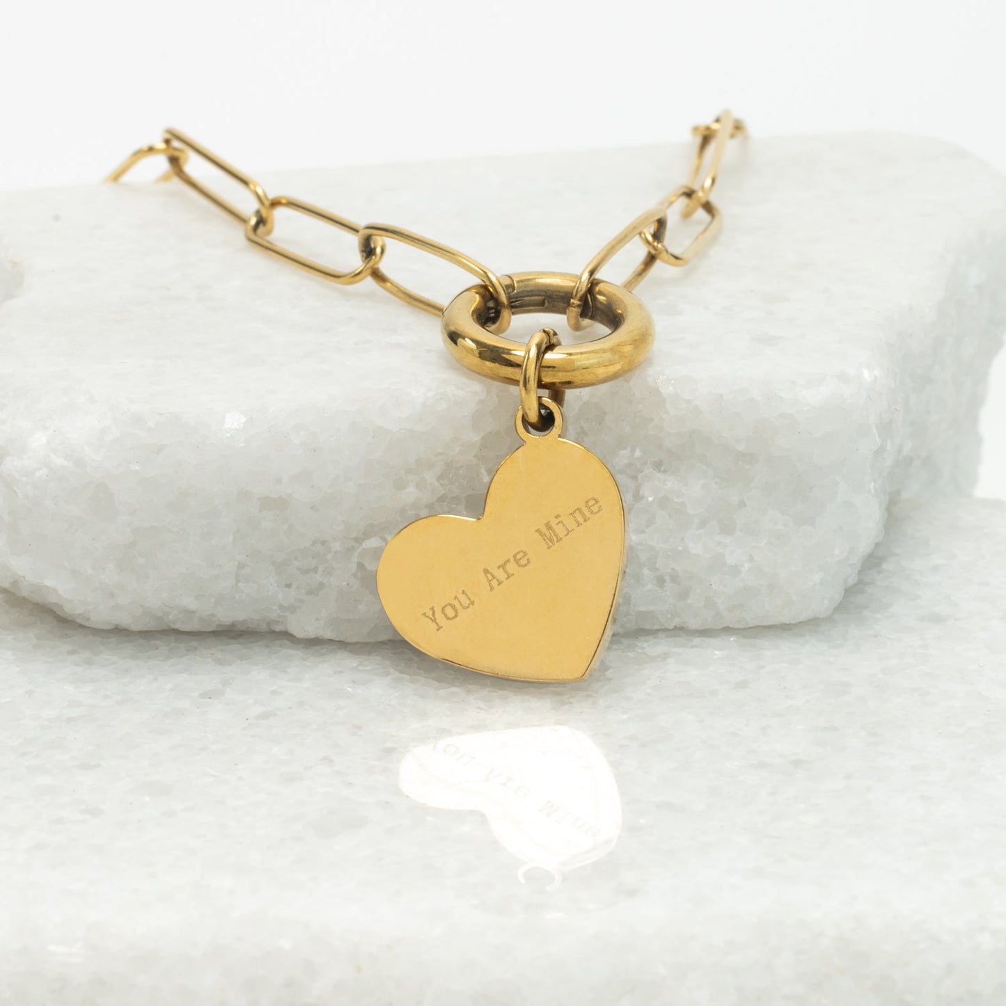 Heart of Mary Necklace Gold