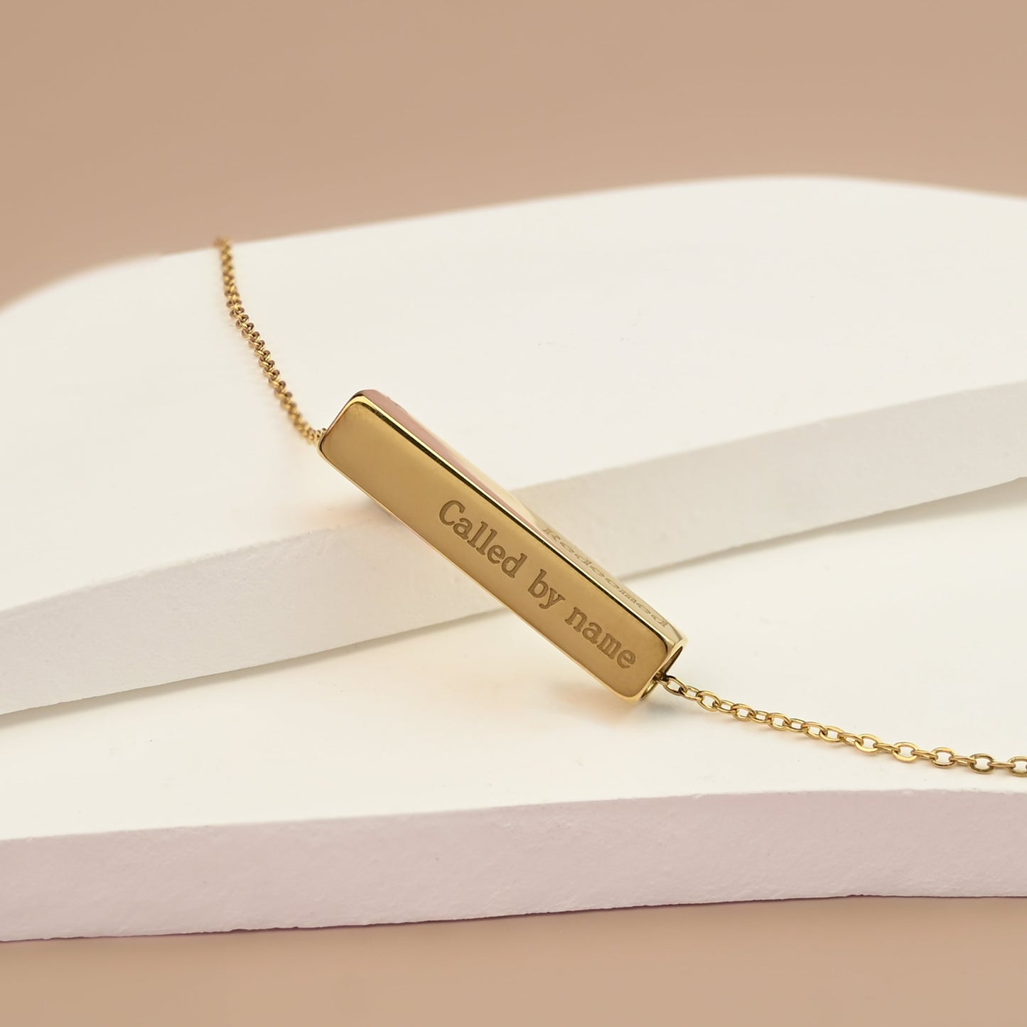The Chosen Four-Sided Necklace Gold