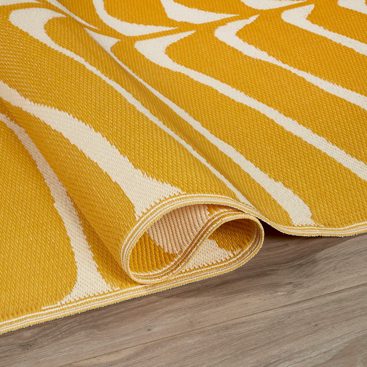 Hilo - Honey Floral Outdoor Rug for Patio