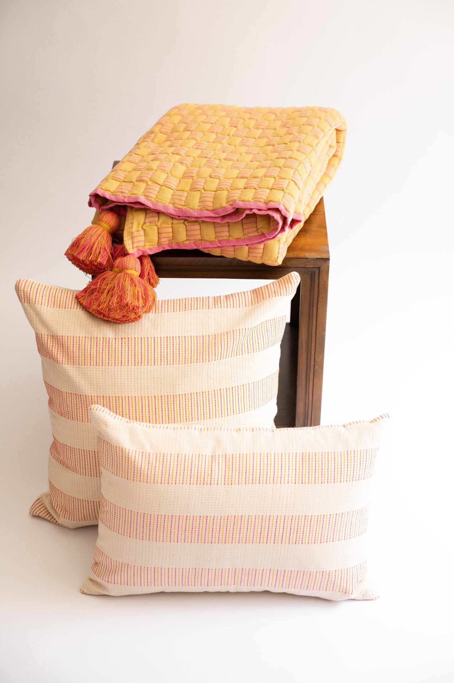 Sona Handwoven Sujani Throw