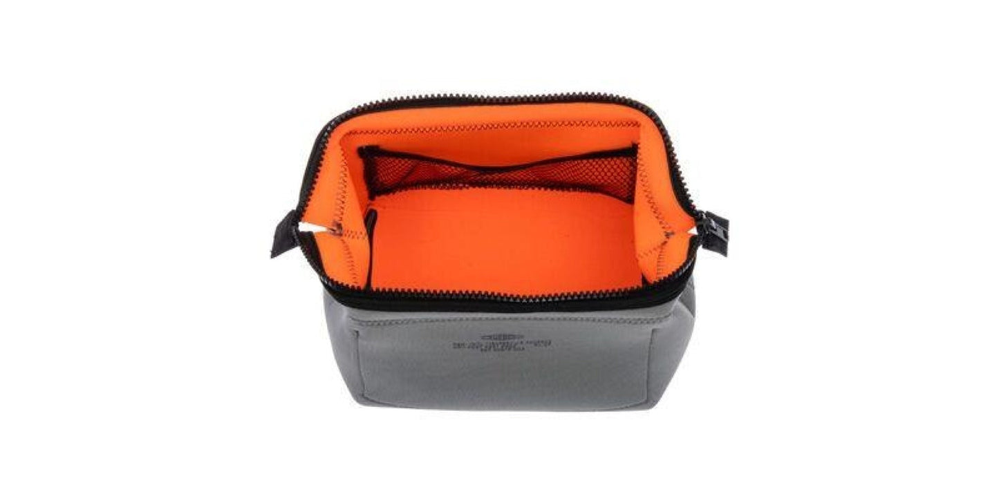Wired Pouch