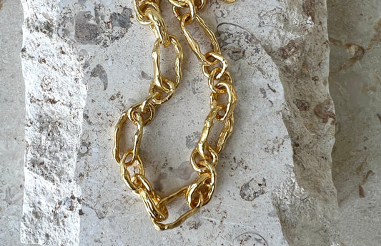 Sola Necklace