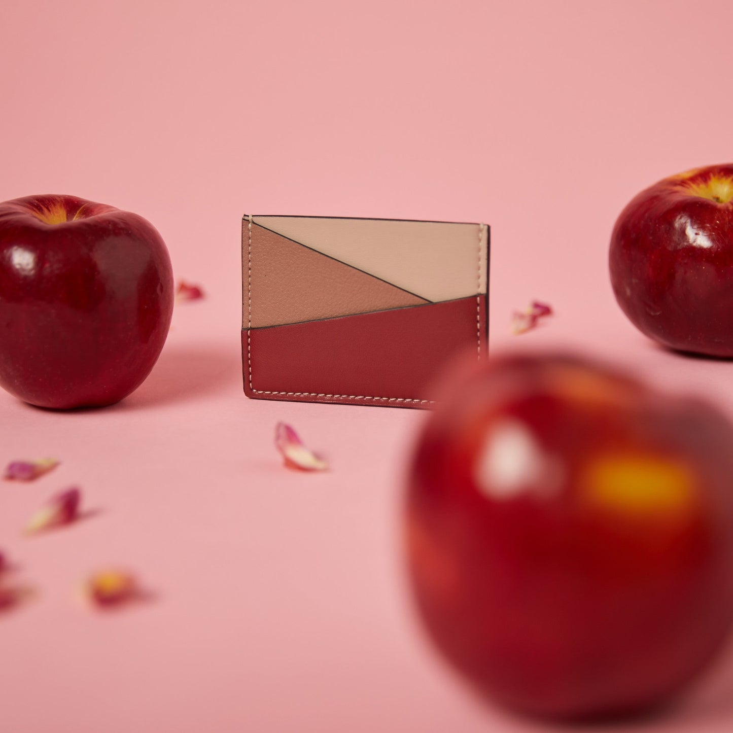 Gala Puzzle Cardholder (Red Mix)